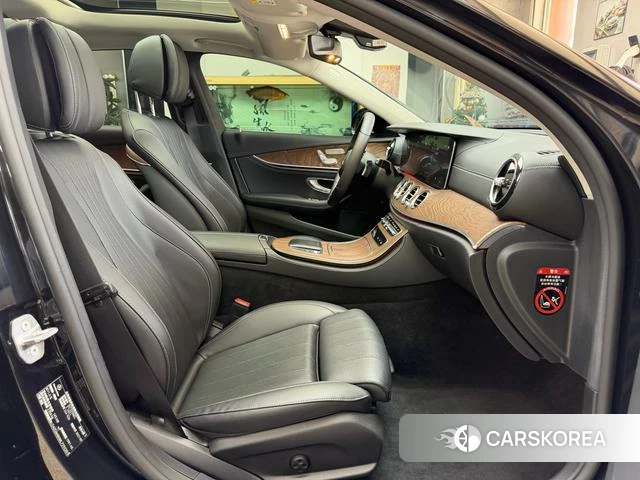 Mercedes-Benz E-class id 4258359 из Китая 13