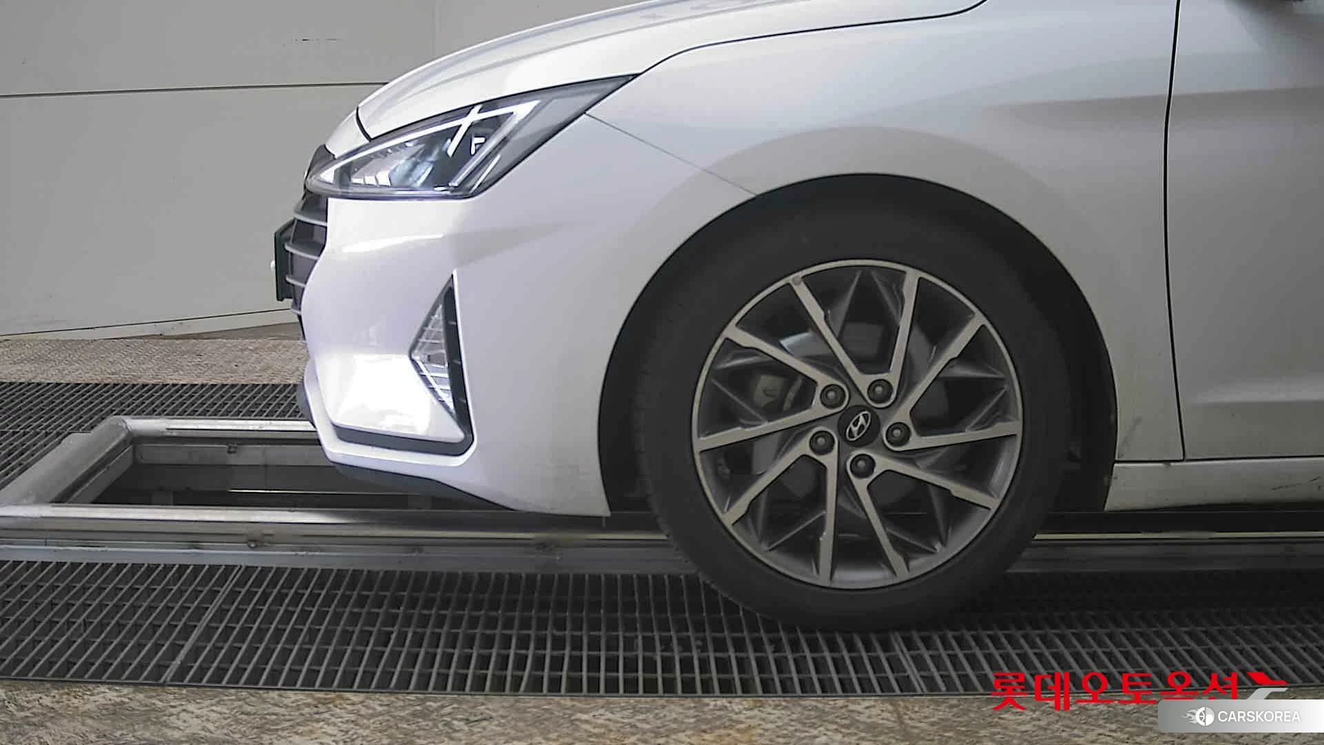 Hyundai Avante id 3869255 из Кореи 13