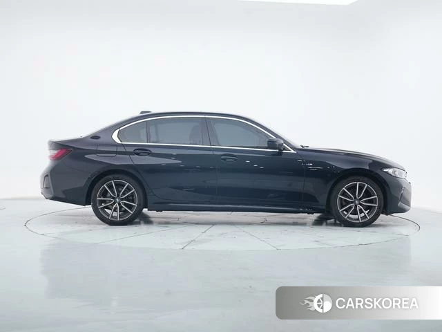 BMW 3 series id 4255988 из Китая 13