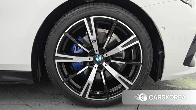 BMW 5 Series (G60) id 4739253 из Кореи 13