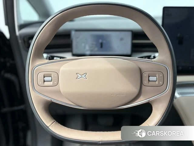 Xiaopeng Motors Xiaopeng X9 id 4198885 из Китая 13