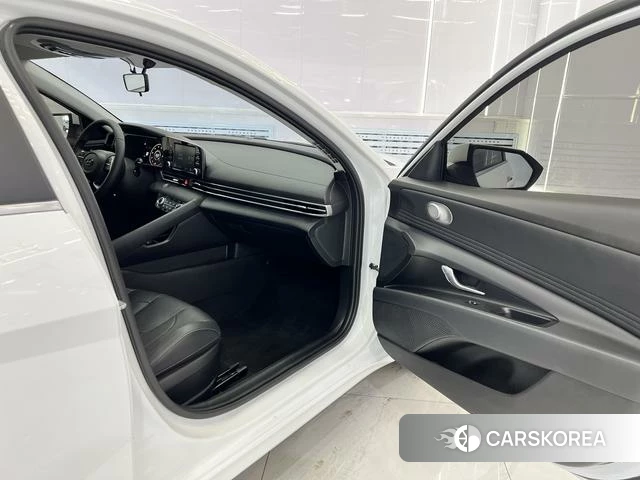 Hyundai Elantra id 4353556 из Китая 13