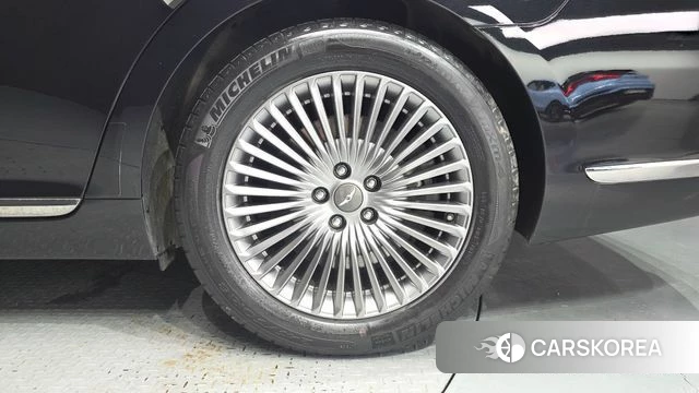 Genesis G90 id 4325000 из Кореи 13
