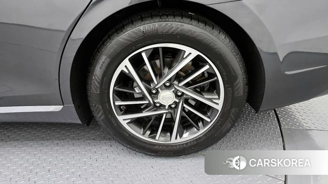 Hyundai The New Grandeur IG id 4356299 из Кореи 13
