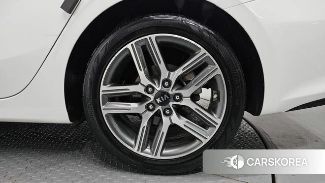 Kia Come New K3 id 4698795 из Кореи 13
