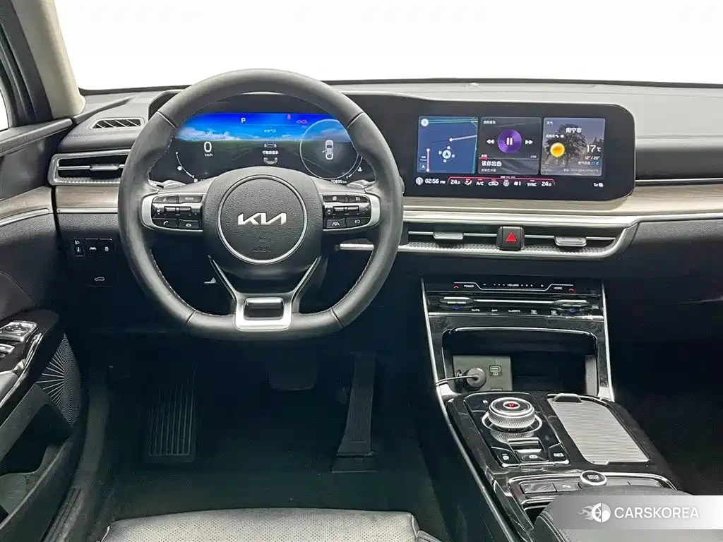 Kia K5 id 4538652 из Китая 13