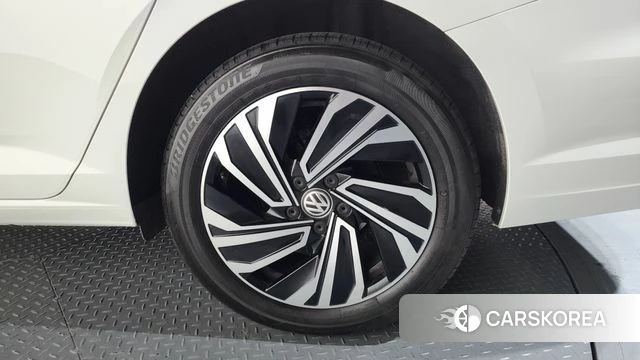 Volkswagen 7th Generation of Jetta id 4383243 из Кореи 13