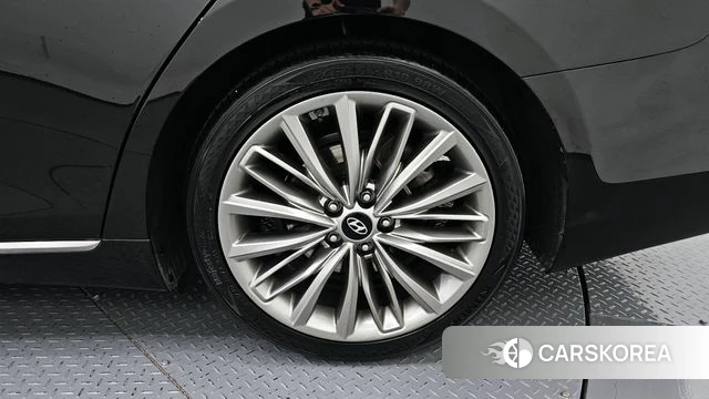 Hyundai Grandeur IG id 4345353 из Кореи 13