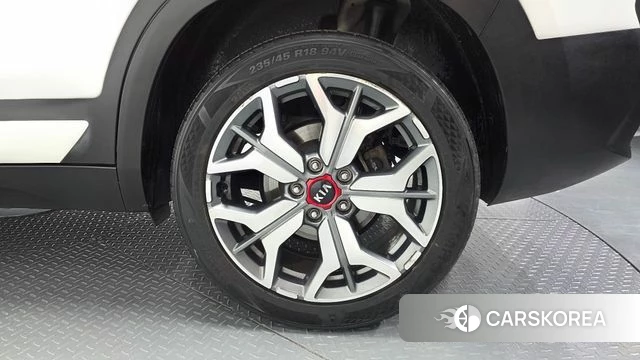 Kia Seltos id 4754951 из Кореи 13