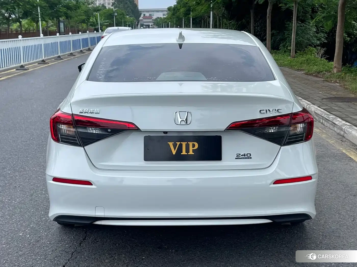Honda Civic id 4679469 из Китая 13