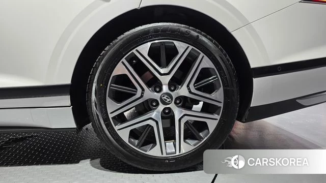 Hyundai Grandeur Hybrid (GN7) id 4635831 из Кореи 13