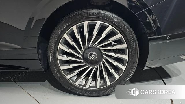 Hyundai Grandeur (GN7) id 4880529 из Кореи 13