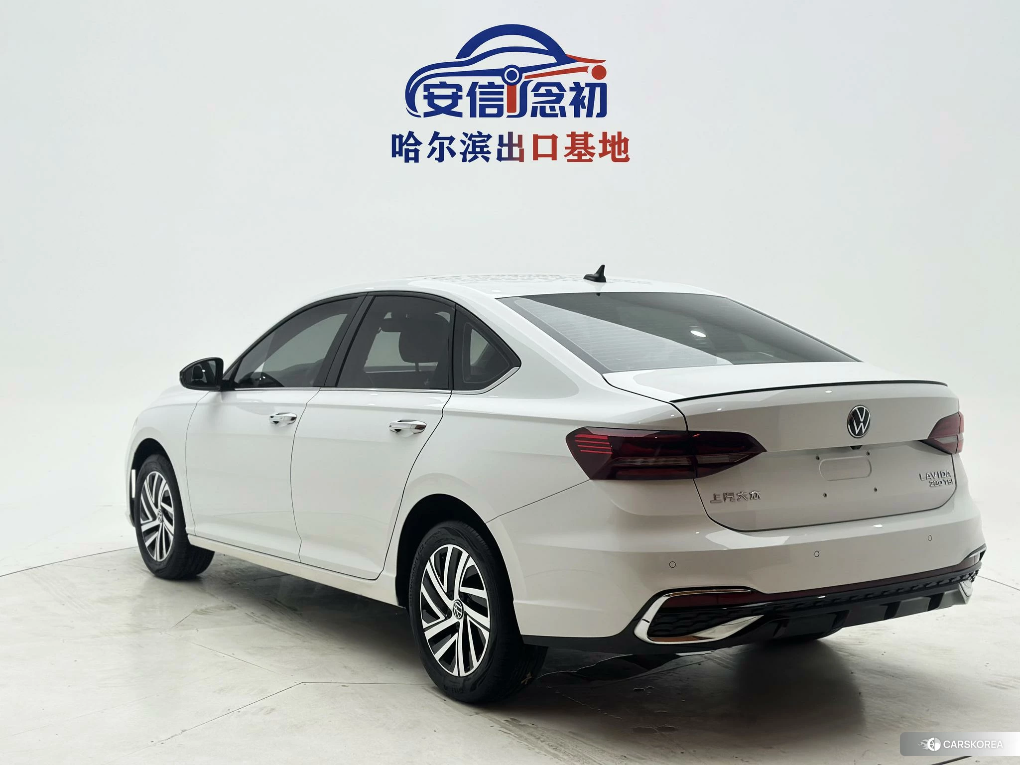 Volkswagen Lavida id 4504687 из Китая 13
