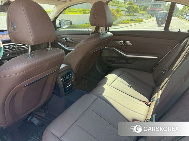 BMW 3 series id 4278853 из Китая 13