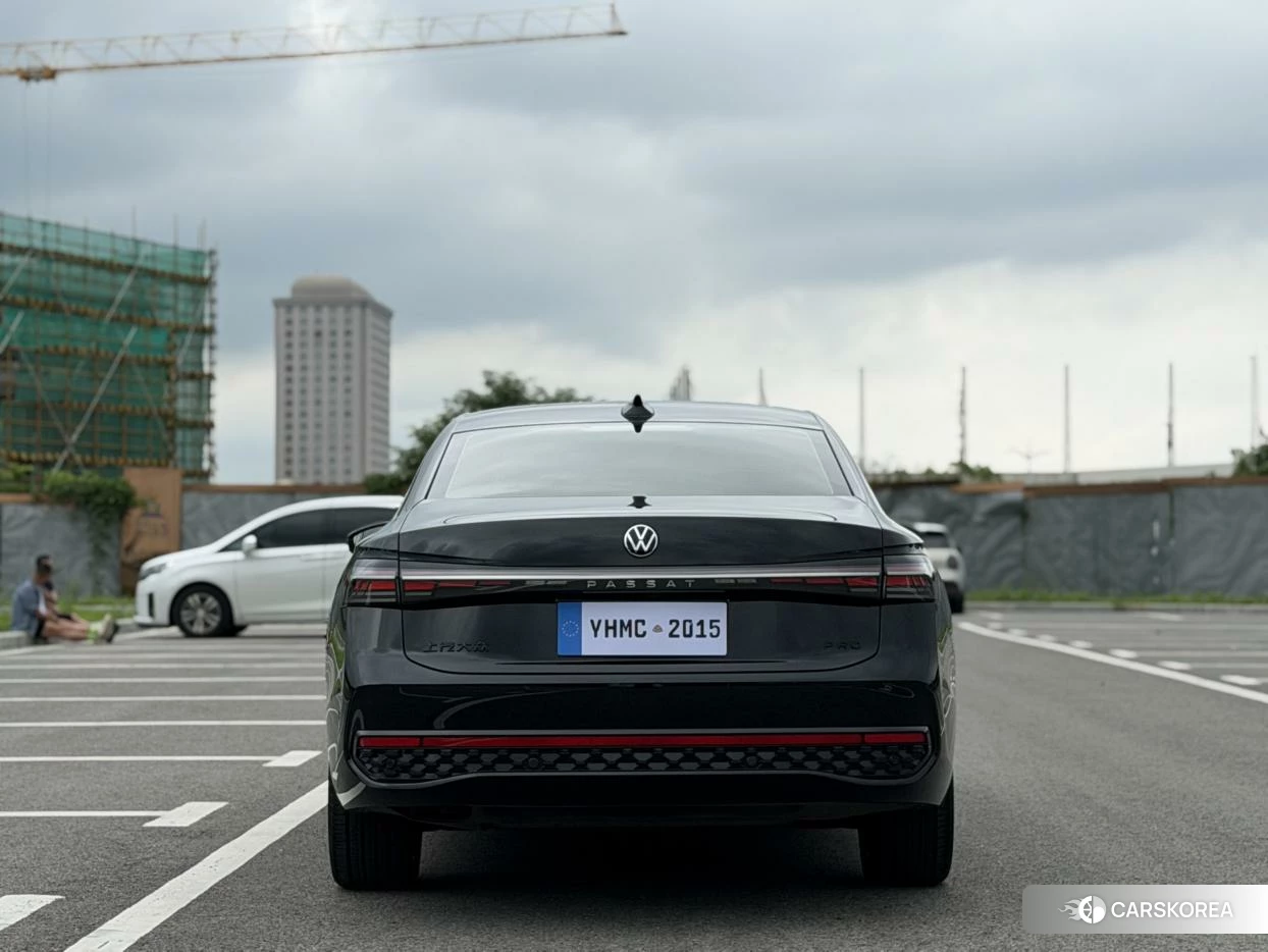 Volkswagen Passat id 4498542 из Китая 13