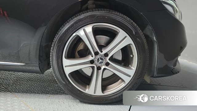 Mercedes-Benz E-Class W213 id 4727832 из Кореи 13