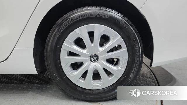 Toyota Prius 4th Generation id 4303695 из Кореи 13