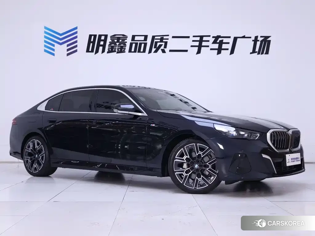 BMW 5 series id 4680702 из Китая 13
