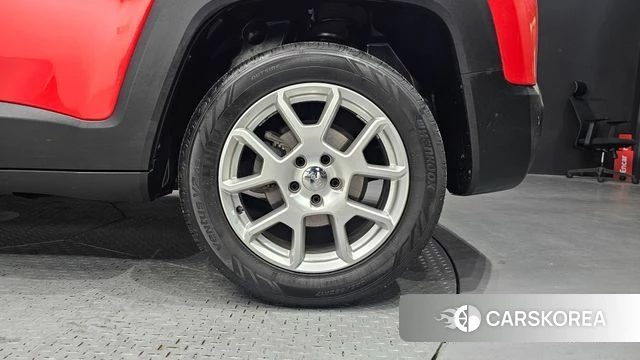 Jeep Renegade id 4250644 из Кореи 13