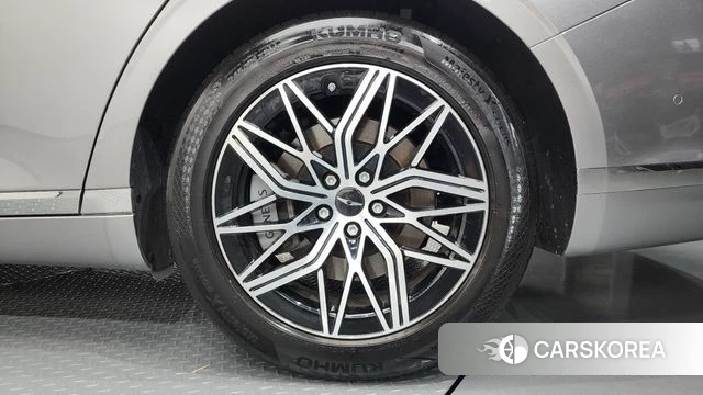 Genesis G90 (RS4) id 4475066 из Кореи 13
