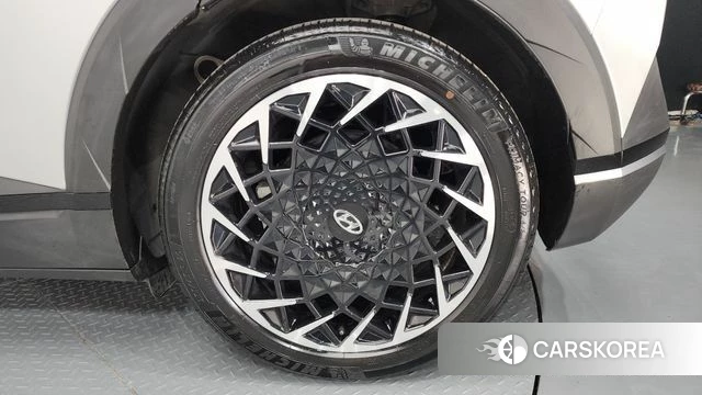 Hyundai Ionic 5 id 4267323 из Кореи 13