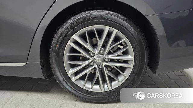 Hyundai Grandeur IG id 4203935 из Кореи 13