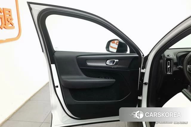 Volvo XC40 id 4254339 из Китая 13