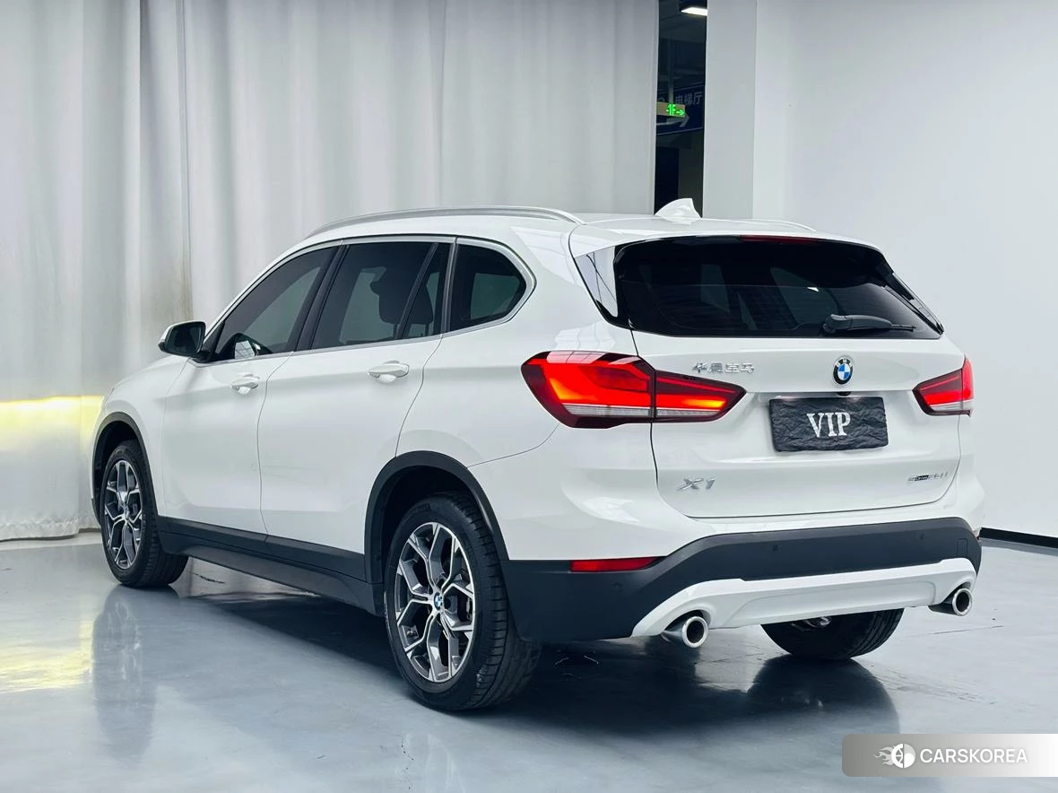 BMW X1 id 4510493 из Китая 13