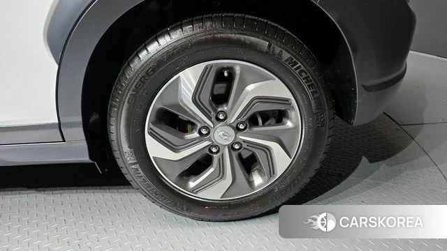 Hyundai The New Kona Hybrid id 4187008 из Кореи 13