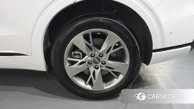Genesis GV70 id 4593811 из Кореи 13