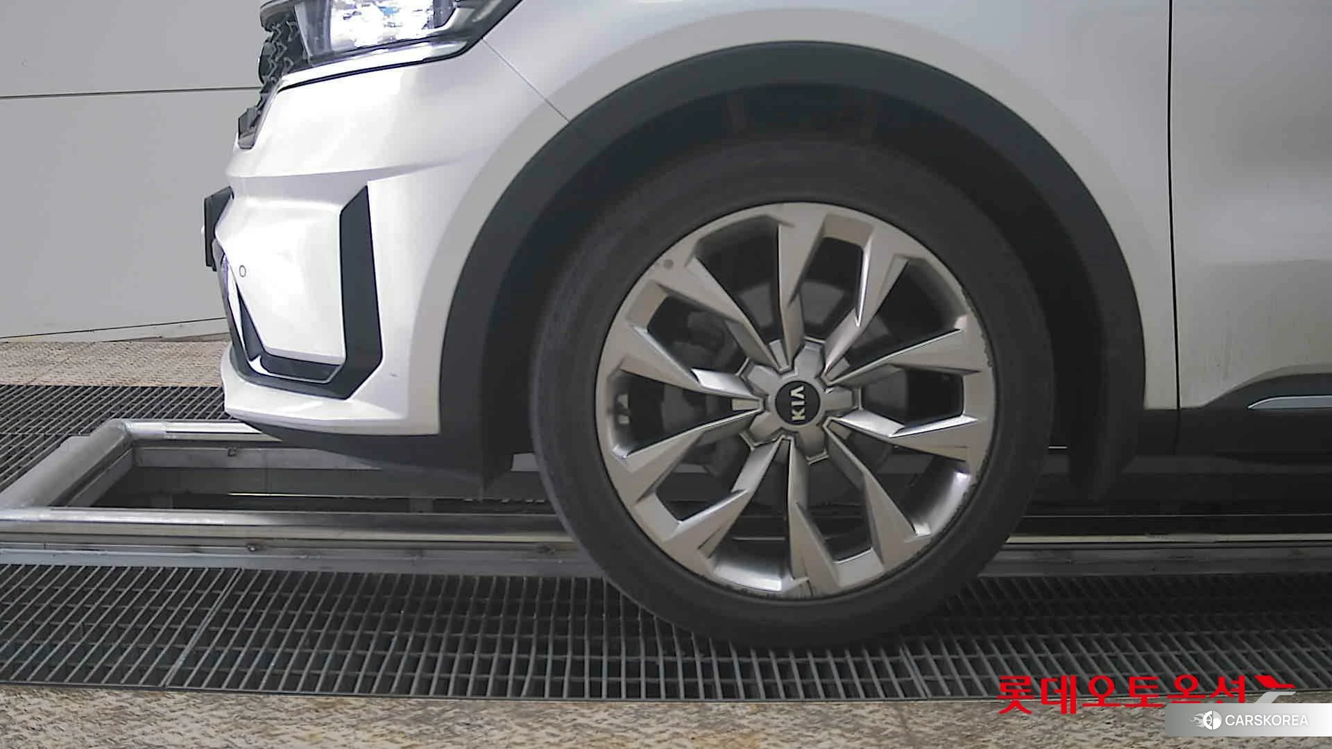 Kia Sorento id 3888415 из Кореи 13