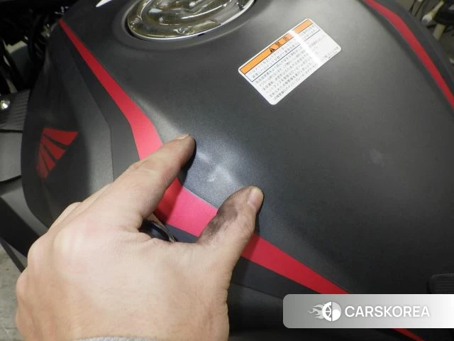 Проданный Honda CBR400R id 3997133 из Японии, фото 13