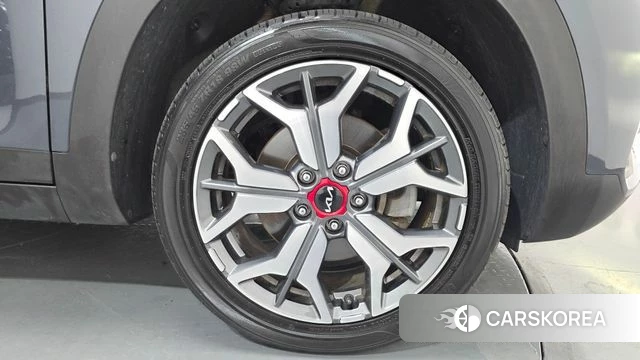 Kia Seltos id 4624710 из Кореи 13