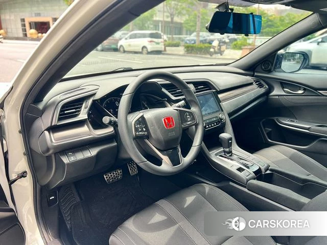 Honda Civic id 4333635 из Китая 13