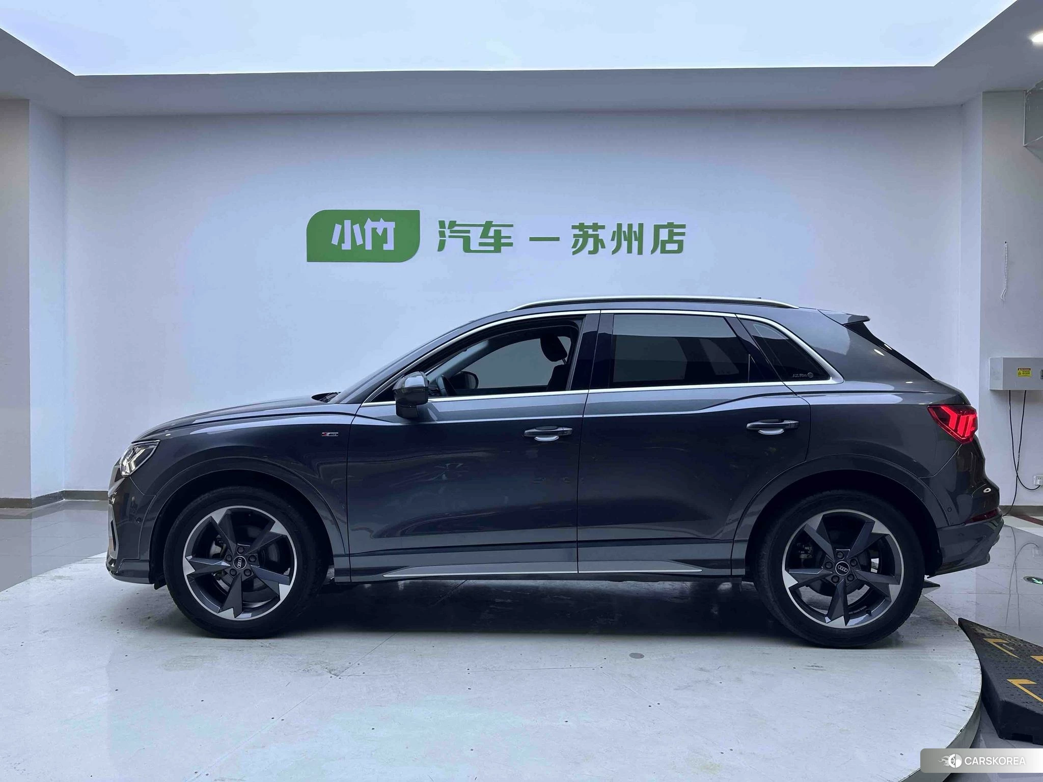 Audi Q3 id 4492755 из Китая 13