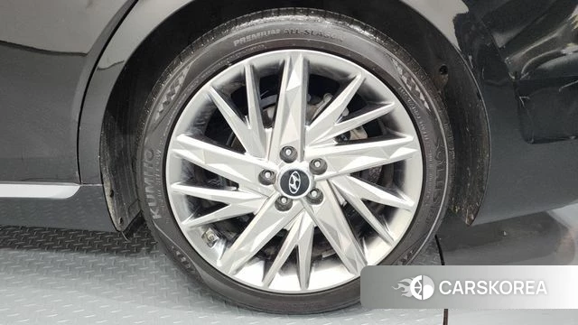 Hyundai The New Grandeur IG id 4304236 из Кореи 13