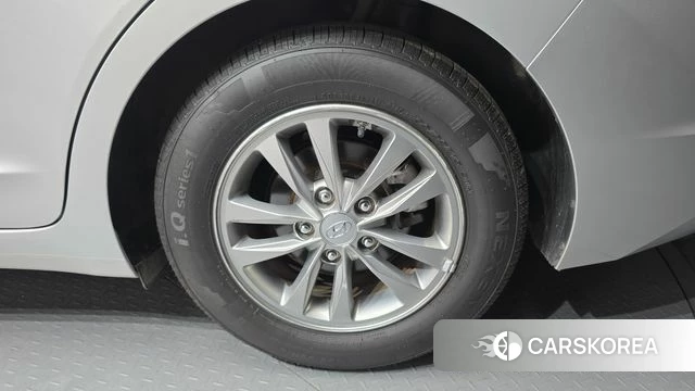 Hyundai The New Avante AD id 4459240 из Кореи 13