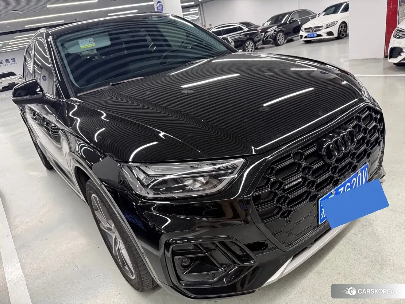Audi Q5L id 4629099 из Китая 13