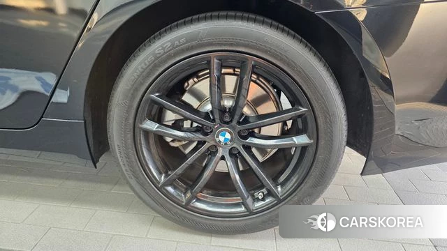 BMW 5 Series (G30) id 4736825 из Кореи 13