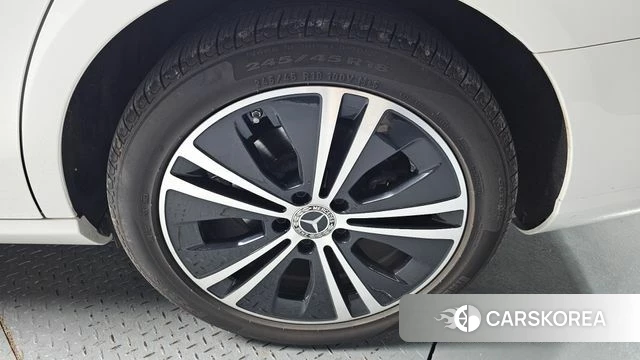 Mercedes-Benz E-Class W213 id 4408956 из Кореи 13