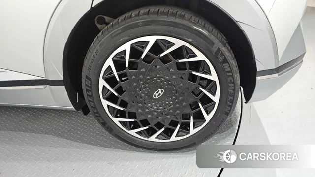 Hyundai Ionic 5 id 4541441 из Кореи 13