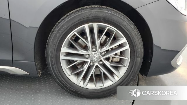Hyundai Grandeur IG id 4363292 из Кореи 13