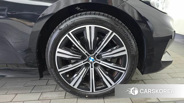 BMW 3 Series (G20) id 4548646 из Кореи 13