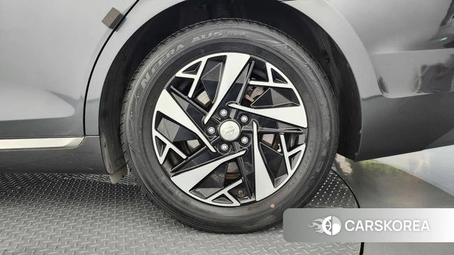 Hyundai The New Grandeur IG Hybrid id 4670755 из Кореи 13