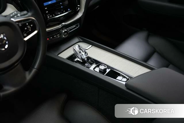Volvo XC60 id 4238334 из Китая 13