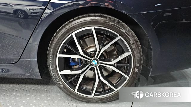 BMW 5 Series (G30) id 4370375 из Кореи 13