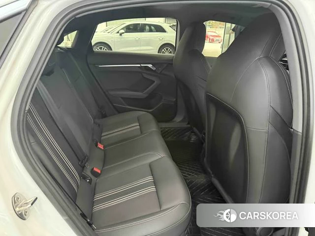 Audi A3 id 4334760 из Китая 13