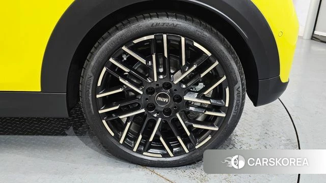 Mini Cooper S 4th Generation id 4630075 из Кореи 13