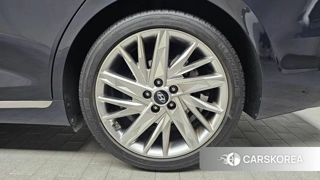 Hyundai The New Grandeur IG id 4401895 из Кореи 13