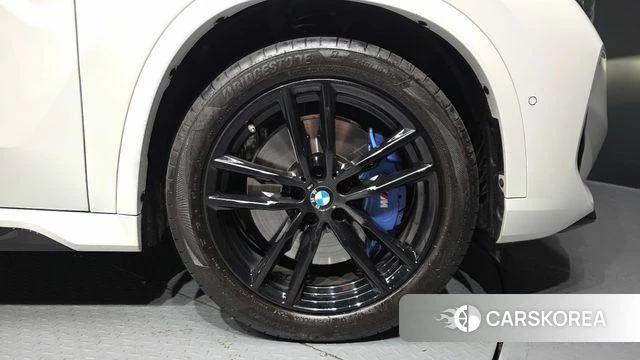 BMW X1 (U11) id 4301910 из Кореи 13